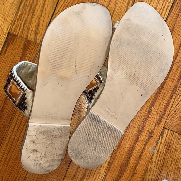 Skemo 8 1/2 Tan Leather jeweled sandals - Picture 4 of 5